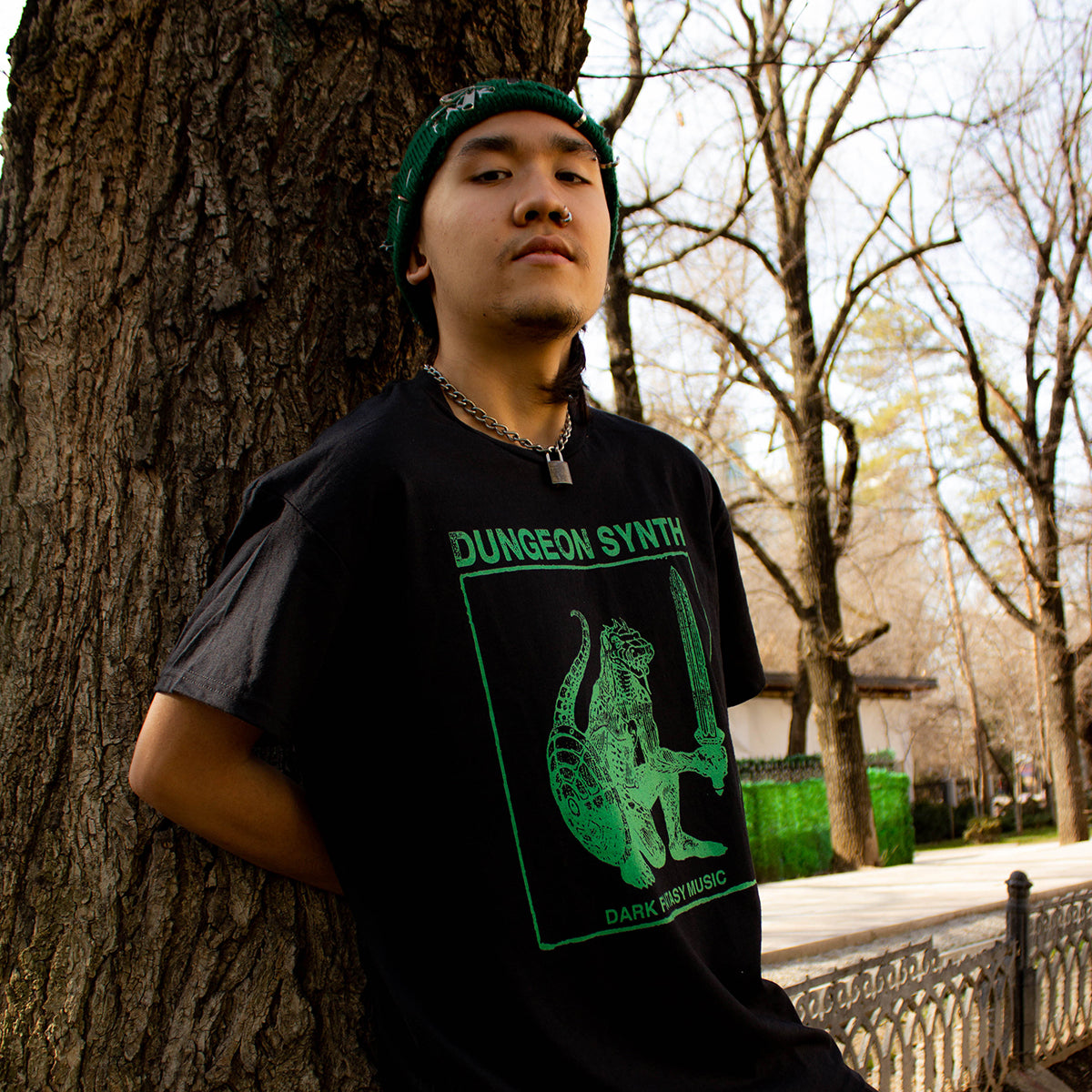 Dungeon Synth T-Shirt – Echoes from the Underground.
Embrace the dark, atmospheric world of dungeon synth with this evocative tee.